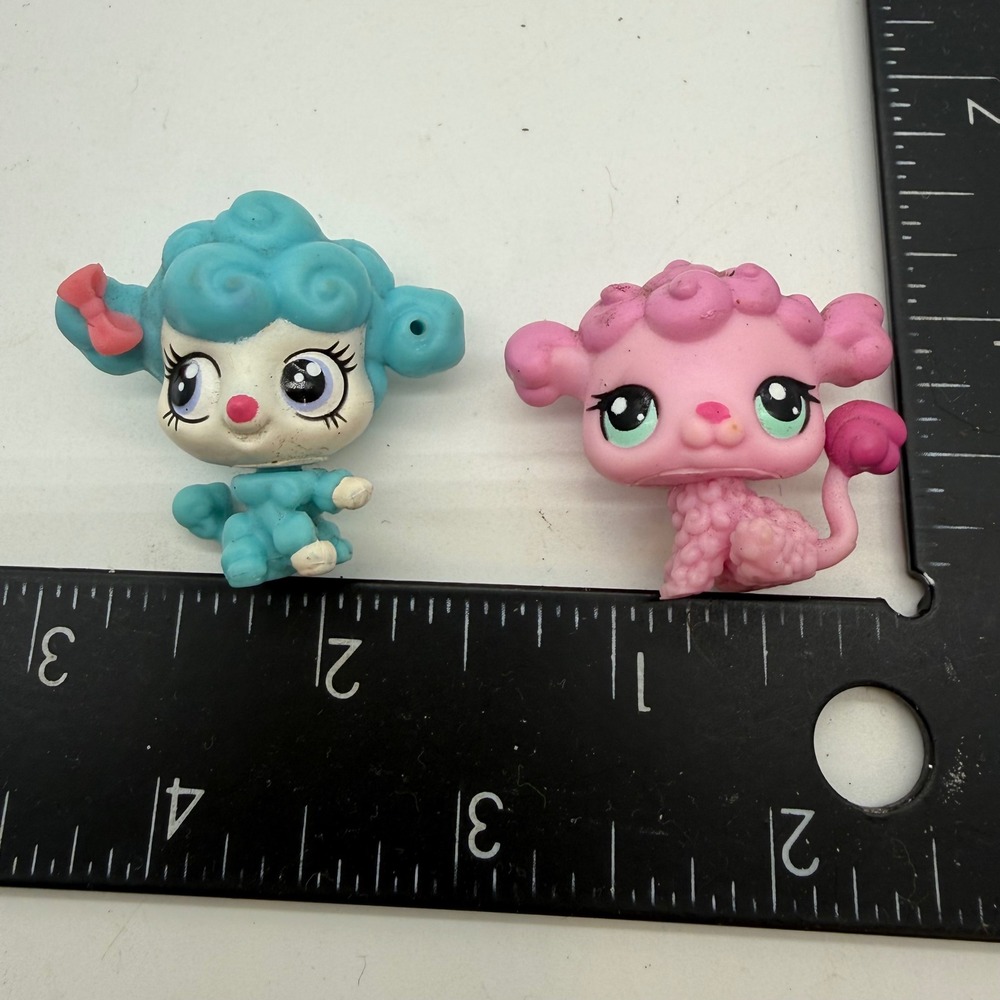 Hasbro Littlest Pet Shop Poodle Dog Figures Pink Blue C-031G Lot of 2